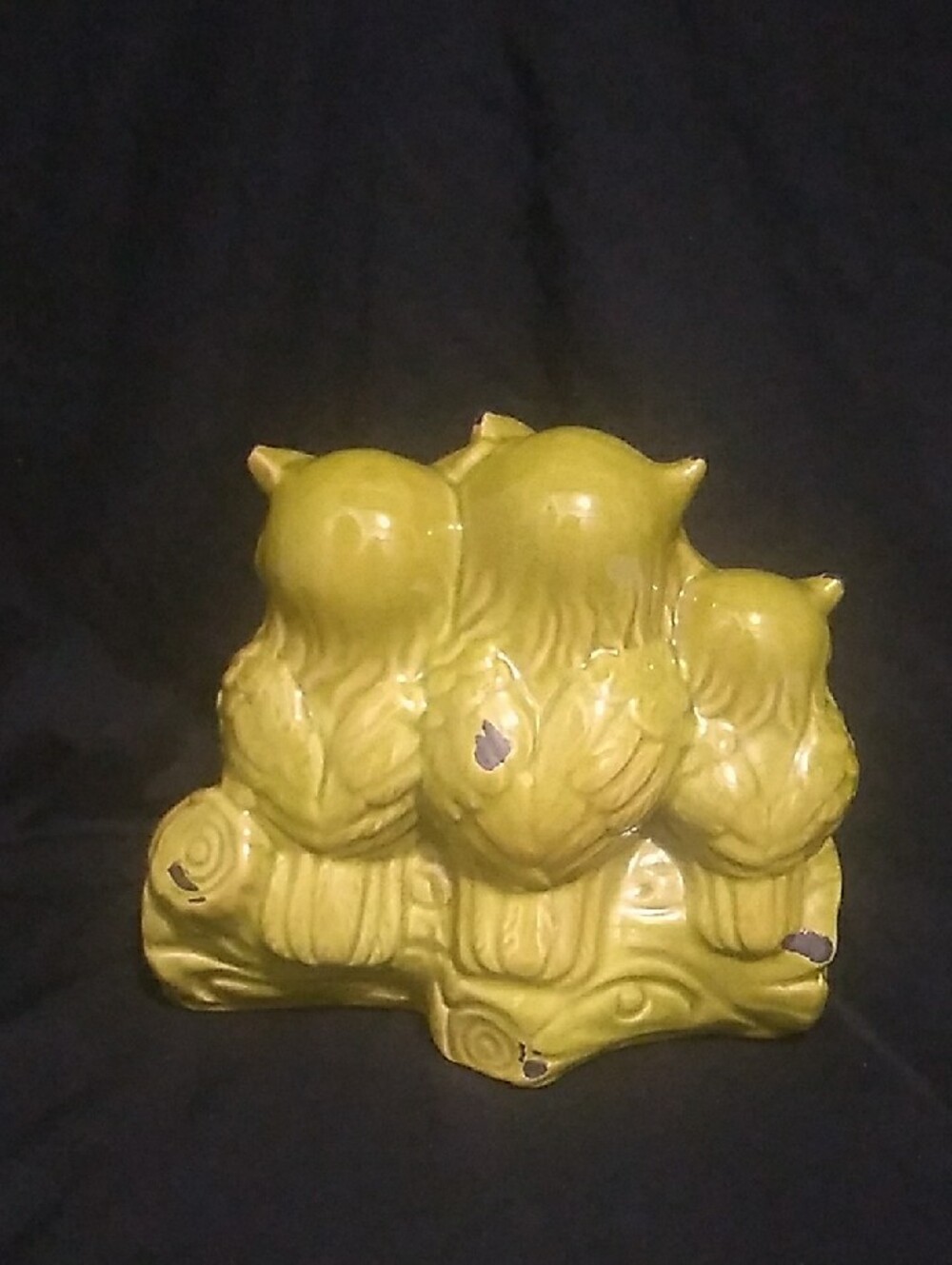 Vintage Ceramic Trio of Owls Green Glaze Figurine (B7) - Picture 5 of 11